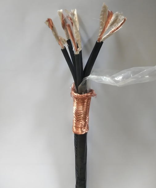 金聯(lián)宇電纜分析電纜護(hù)套越厚質(zhì)量就越好嗎？其實(shí)不然！.jpg